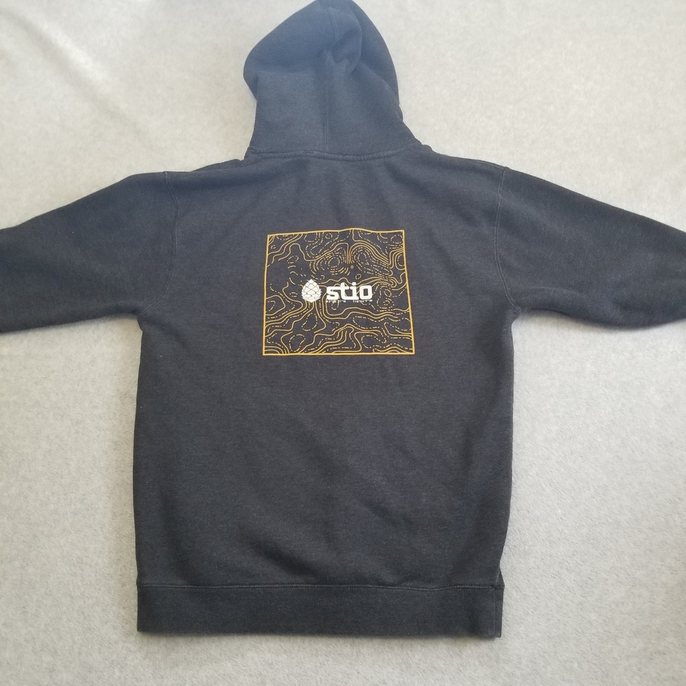 Stio Hoodie Mens Medium Charcoal Gray Graphic Jackson Hole Outdoor Topo Fleece
